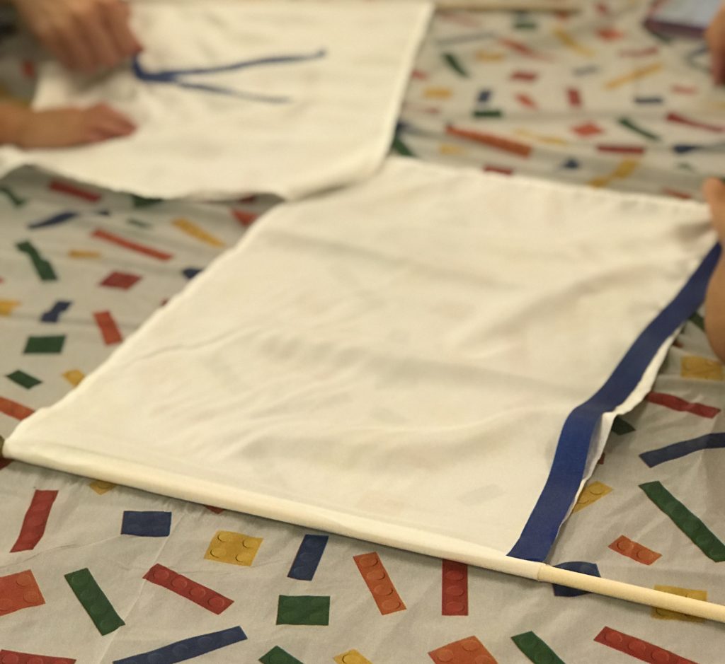 How to Make Betsy Ross Inspired Flags with toddlers and preschoolers